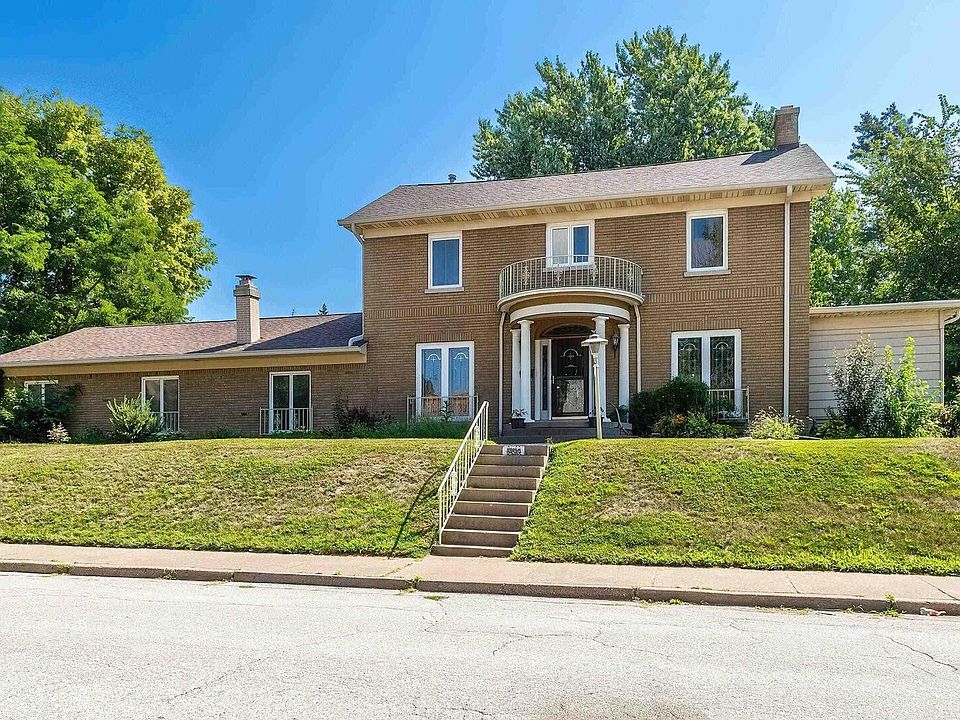 1st image of 1905 Virginia Ave