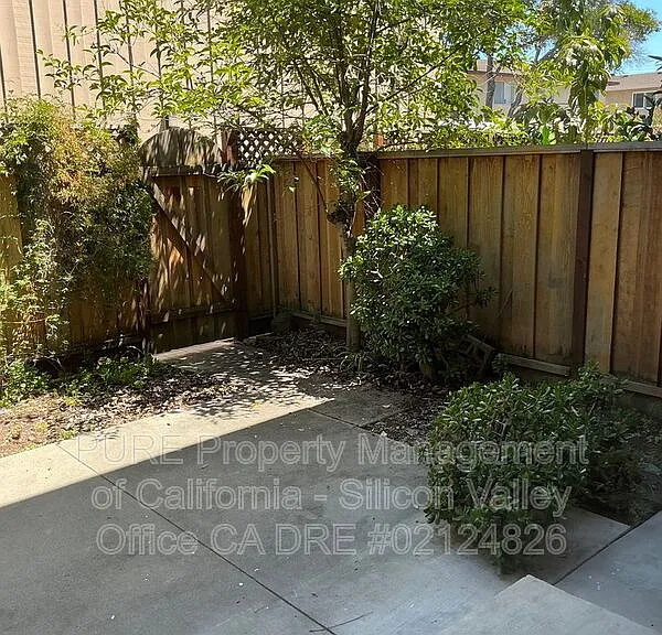 831 Pomeroy Ave #4 — Photo 23