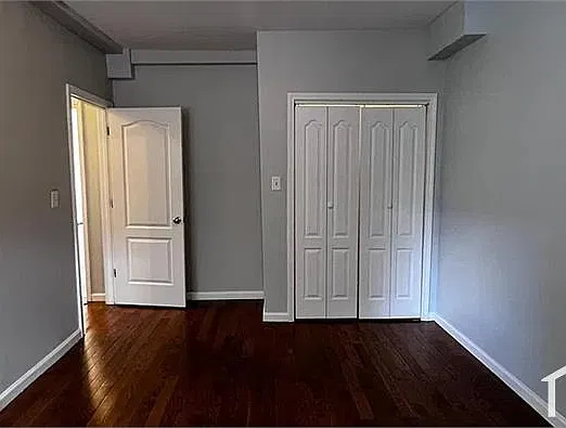15 Cottage St — Photo 2