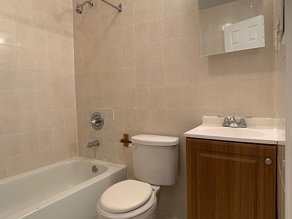 4th image of 111-17A Roosevelt Ave #3