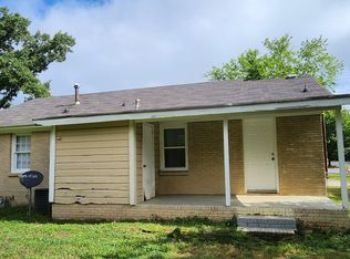 1724 Griers Grove Rd, Charlotte, NC 28216