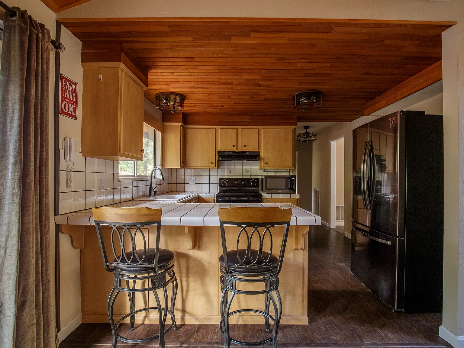 3 bed, 1440 sqft, $2,200 — Photo 4