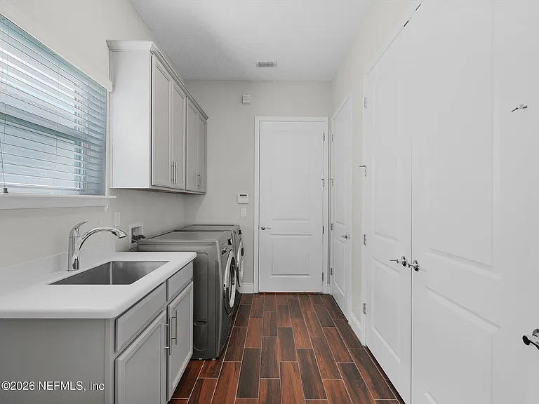 13461 Nogal Ln — Photo 7