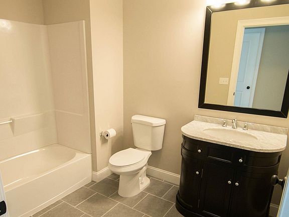 Mirror Image Bath with TUB/SHOWER