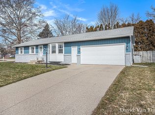 4029 42nd St SW, Grandville, MI