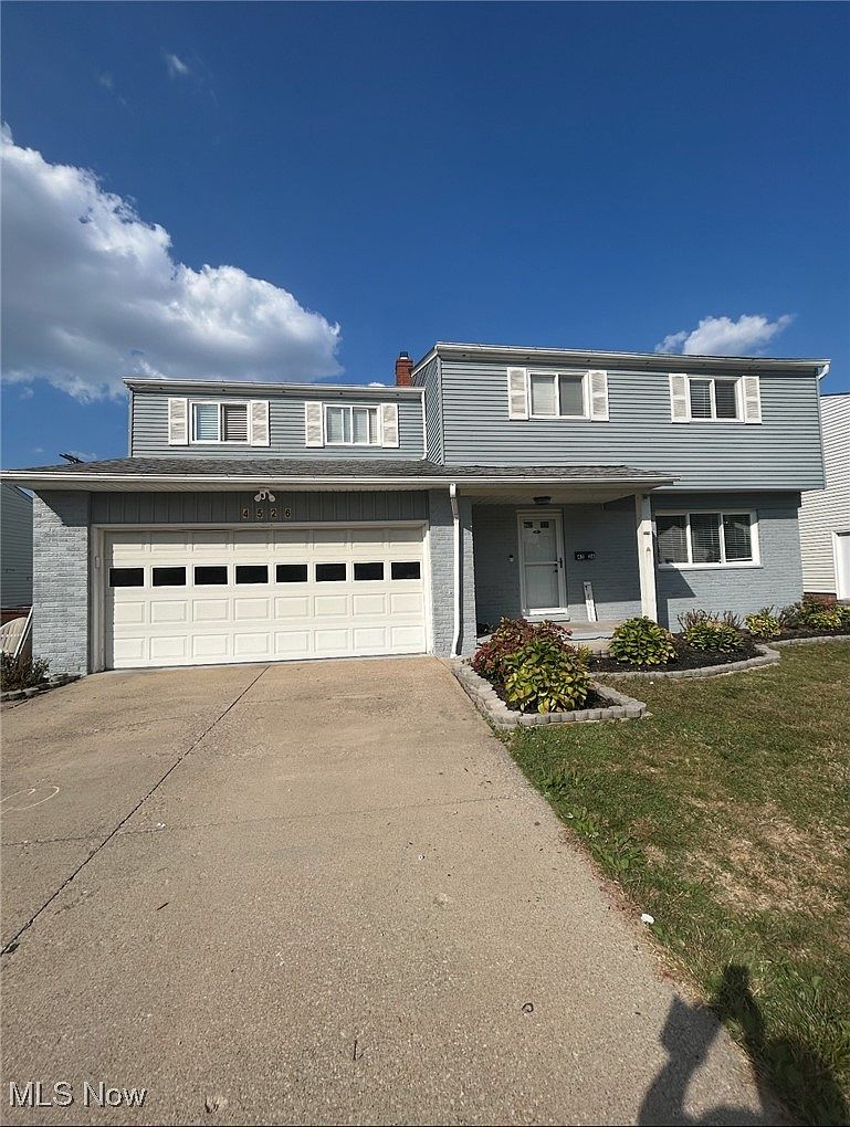 4526 Woodrow Ave, Parma, OH 44134 | Zillow