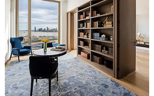 Rented by Douglas Elliman | media 24