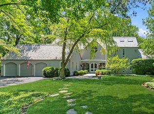 1101 Havenwood Ln, Lake Forest, IL 60045