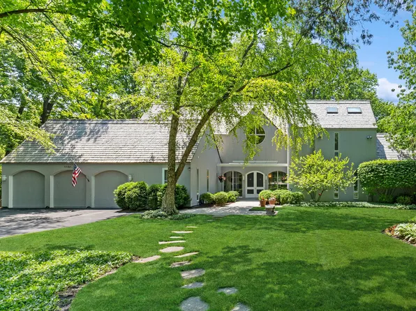 1101 Havenwood Ln, Lake Forest, IL 60045