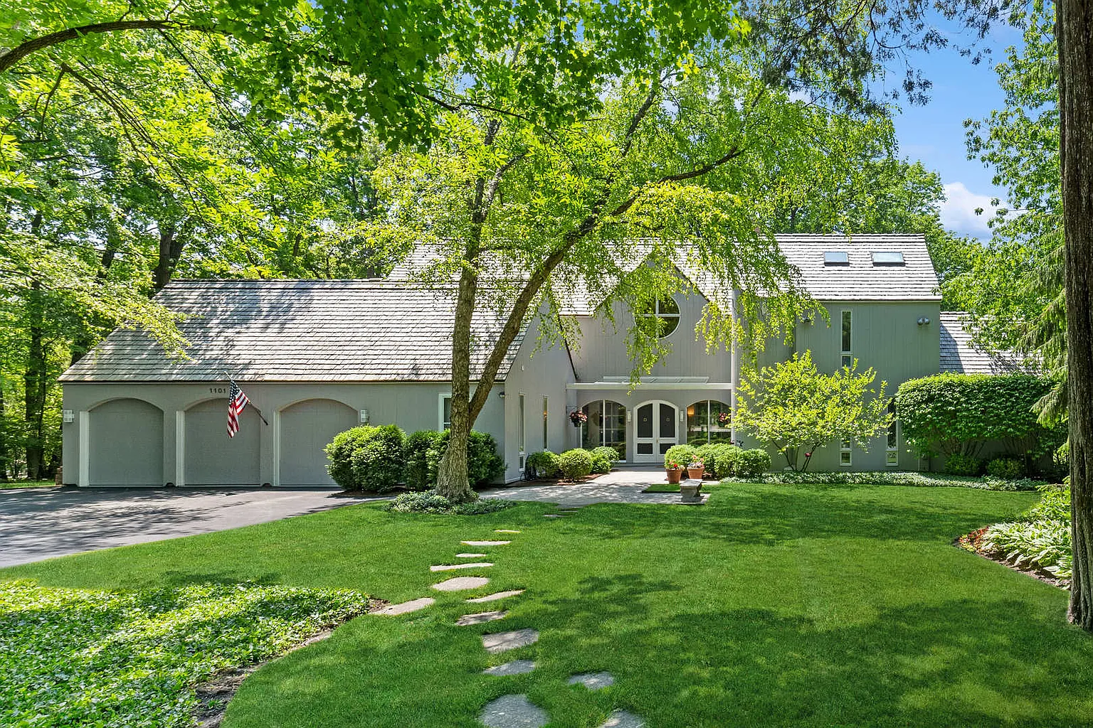 1101 Havenwood Ln photo 1