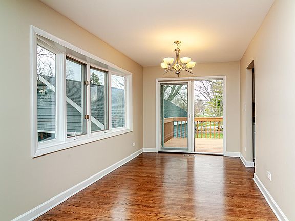 3rd image of 839 Bonniebrook Ave