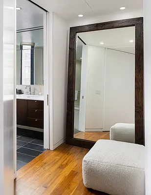 Rented by 18 REALTY | media 23