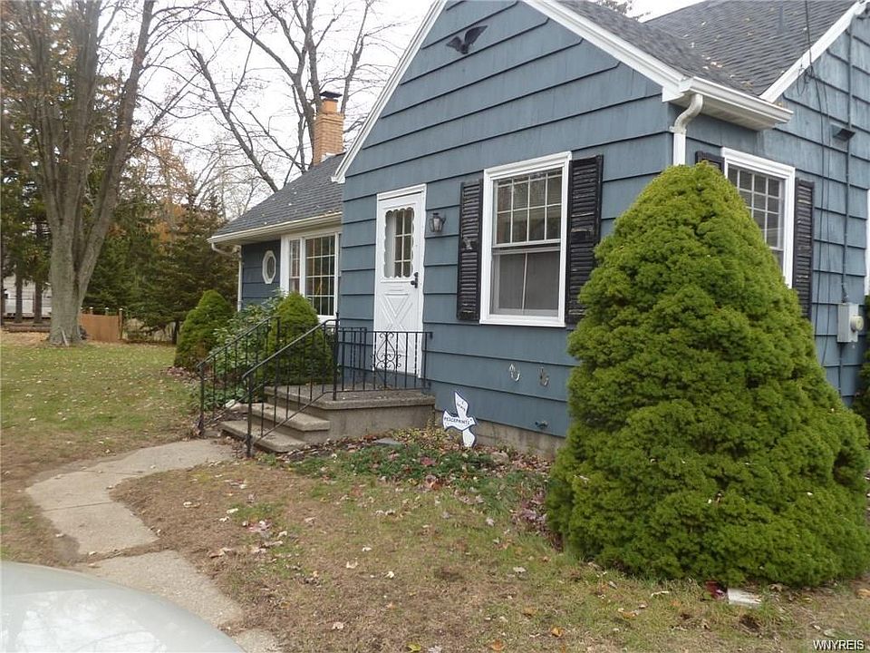 2nd image of 1721 Dodge Rd