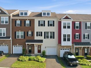 Haymarket Crossing Condominium, Haymarket, VA 20169