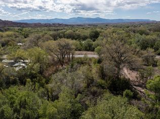 332 Juan Medina Rd, Chimayo, NM 87522