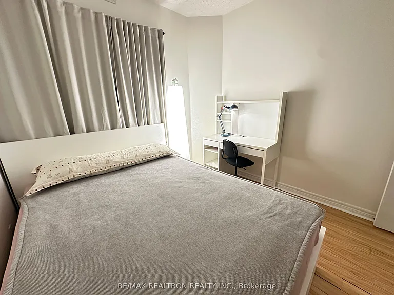 55 Bloor St E #1909 — Photo 14