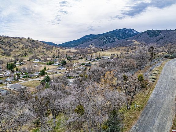 5th image of Lusanne Ct