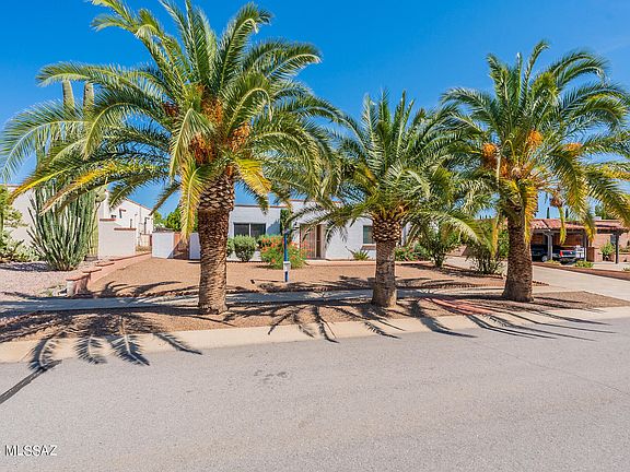 4th image of 343 E El Valle