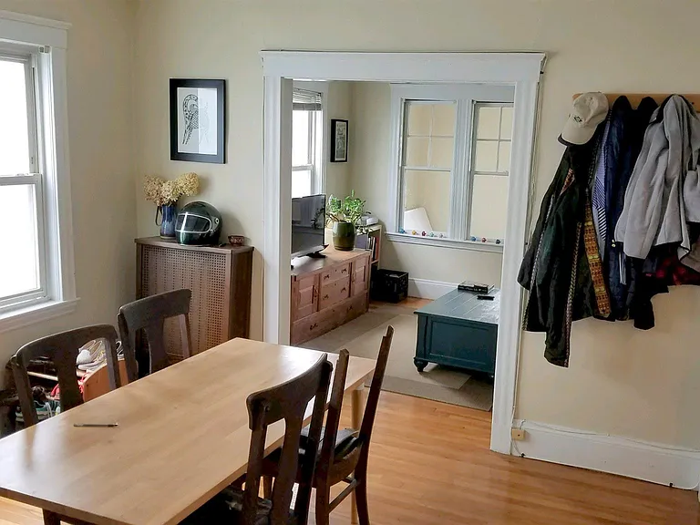 228 Cedar St #2 — Photo 7