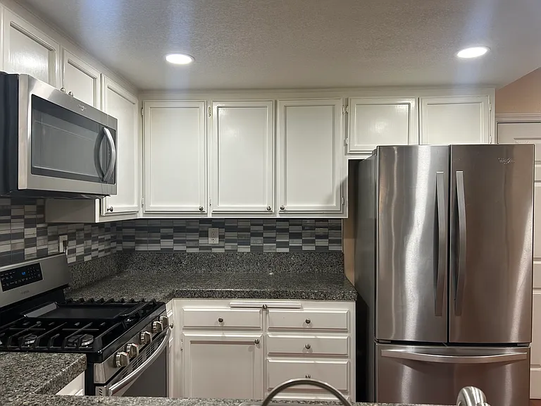 4806 Balthazar Ter — Photo 17