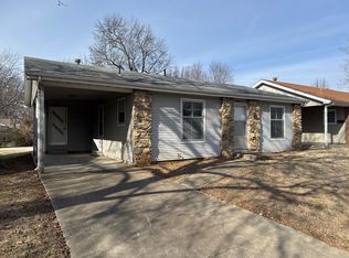 2247 S National Ave, Springfield, MO 65804