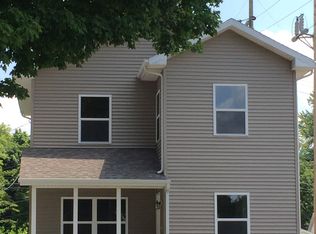 407 S Main St, Nappanee, IN 46550