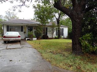 402 NE 36th St, Grand Prairie, TX 75050