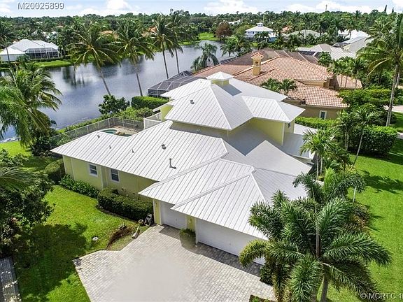 2nd image of 8259 SE Sanctuary Dr