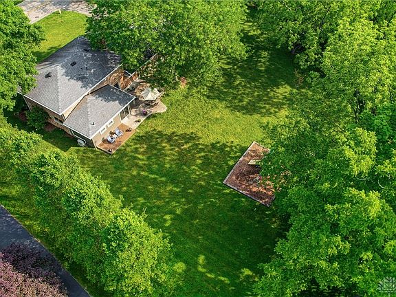 3rd image of 7020 Elbrook Ave