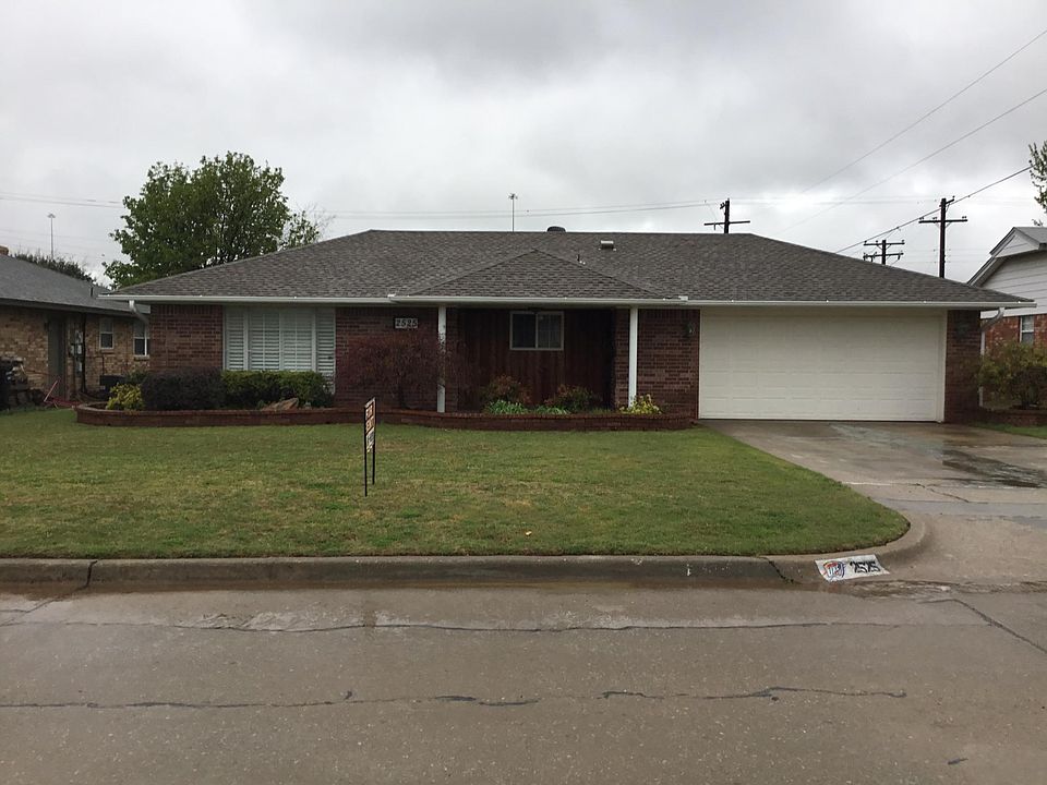 1st image of 2525 Edgewood Dr