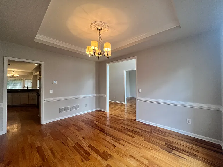 365 Tumbling Creek Dr — Photo 5