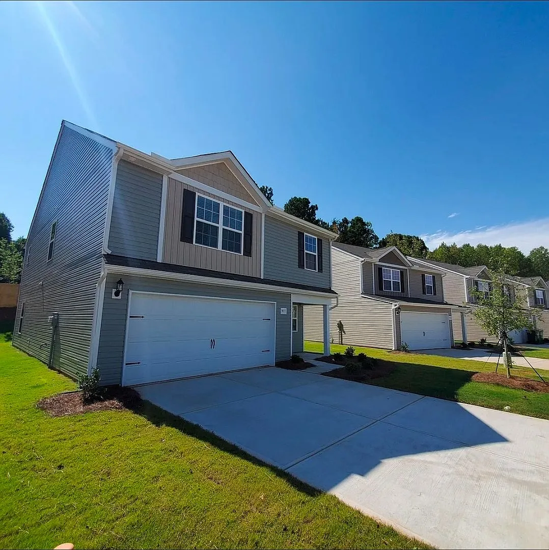 Room in 4 Bedroom Home at Creedmore Hills Dr — Photo 1