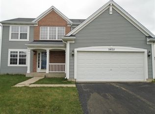 39127 N Calder Ln, Beach Park, IL 60083