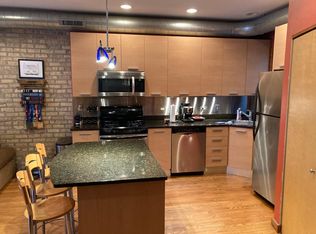 1707 W Greenleaf Ave APT 1, Chicago, IL 60626