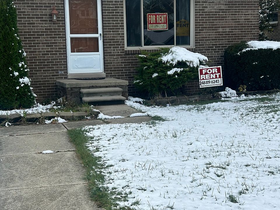 front entrance off of Jefferson