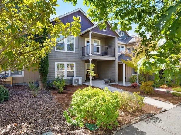 552 Fair Oaks Ave, Ashland, OR 97520