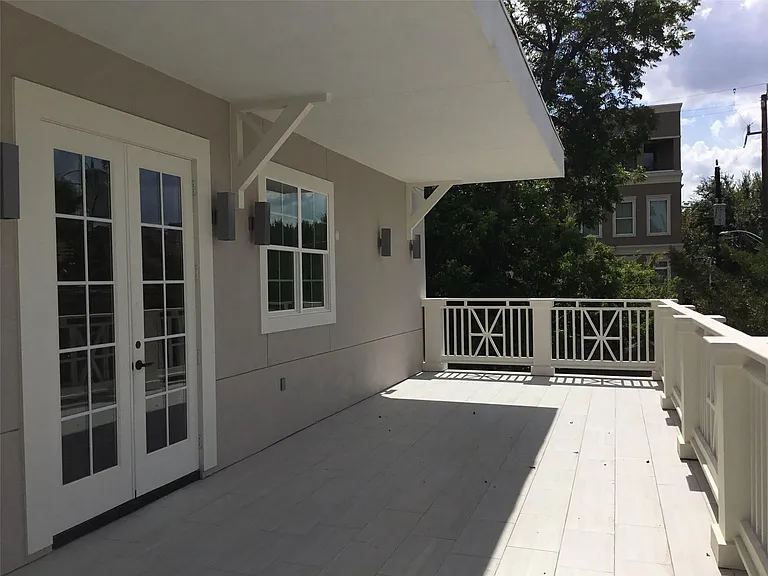 1116 Bartlett St #B — Photo 12