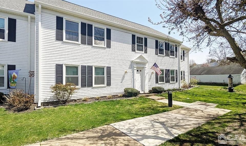 1st image of 341 N Narragansett Ln #N
