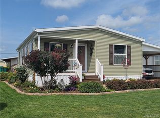 439 Bristol Ln, Arcade, NY 14009