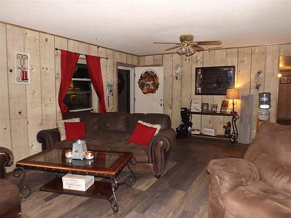 5th image of 712 NW Avenue G