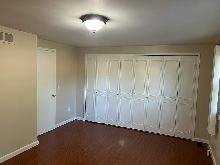 5310 Breeze Hill Pl — Photo 18