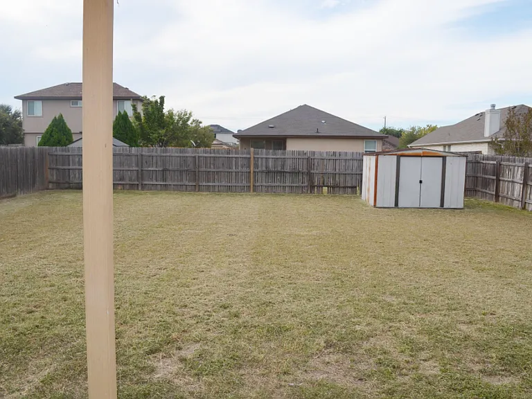4808 Green Meadow St — Photo 43
