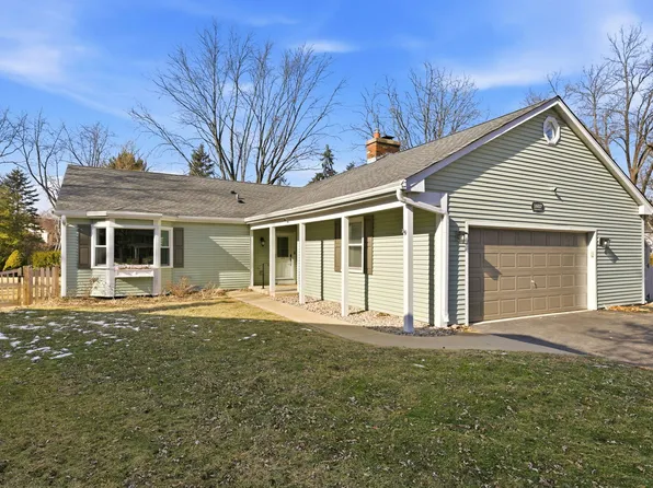 1607 Albermarle Ct, Naperville, IL 60563