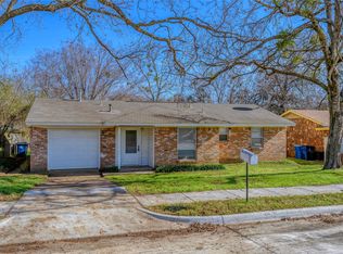 2636 Loy Lake Rd, Denison, TX 75020