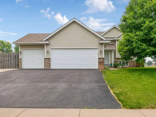 9939 Park Place Dr, Monticello, MN 55362
