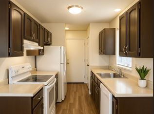 Walnut Grove, Novato, CA 94947