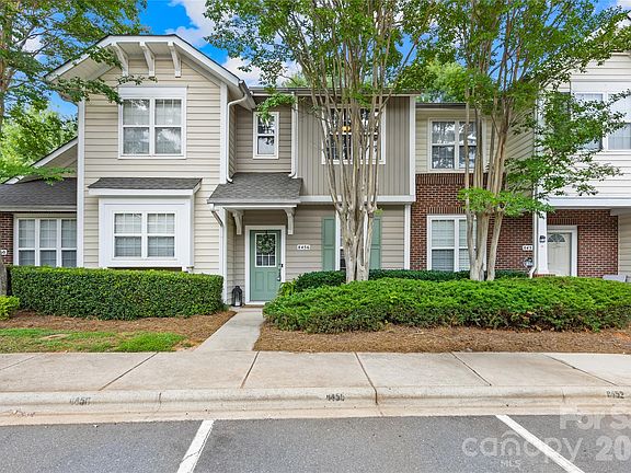 3rd image of 8456 Chaceview Ct
