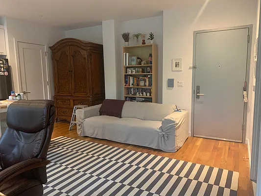 Rented by MLB ESTATES LLC | media 7