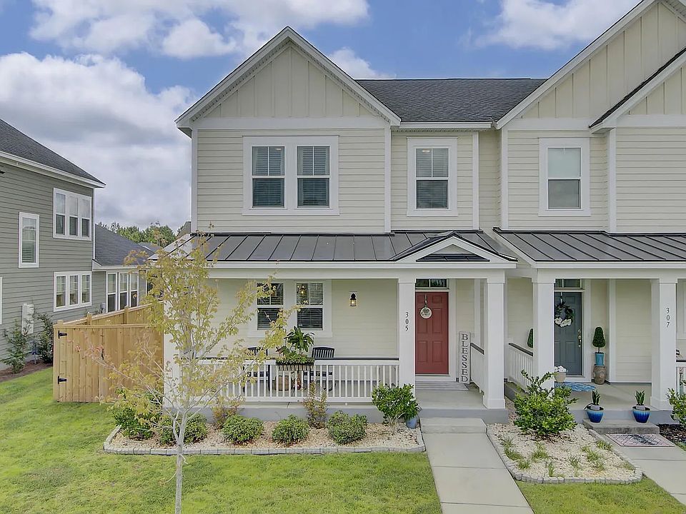 This is from the Zillow listing when we purchased the home (Sept 2021)