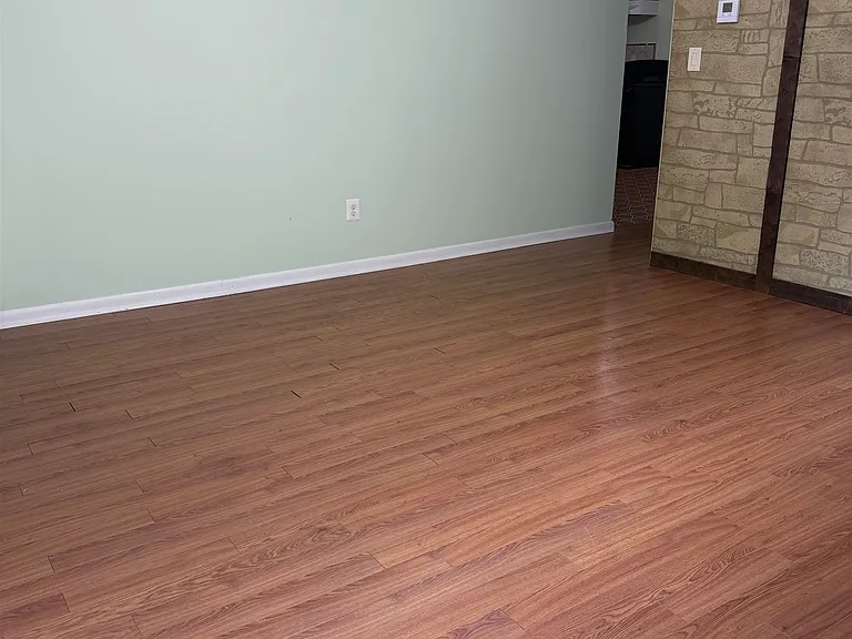244 Front St #2 — Photo 2